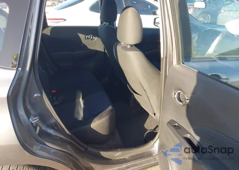 2016 Nissan Versa Note S (Sr)/S Plus/Sl/Sr/Sv z USA, uszkodzony, nr VIN 3N1CE2CP1GL402726